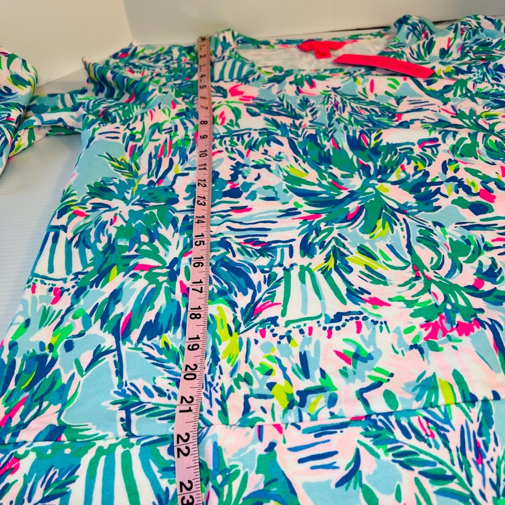 Lilly Pulitzer Jansen Long Sleeved Sweatshirt Size L/ NWT - Picture 5 of 10